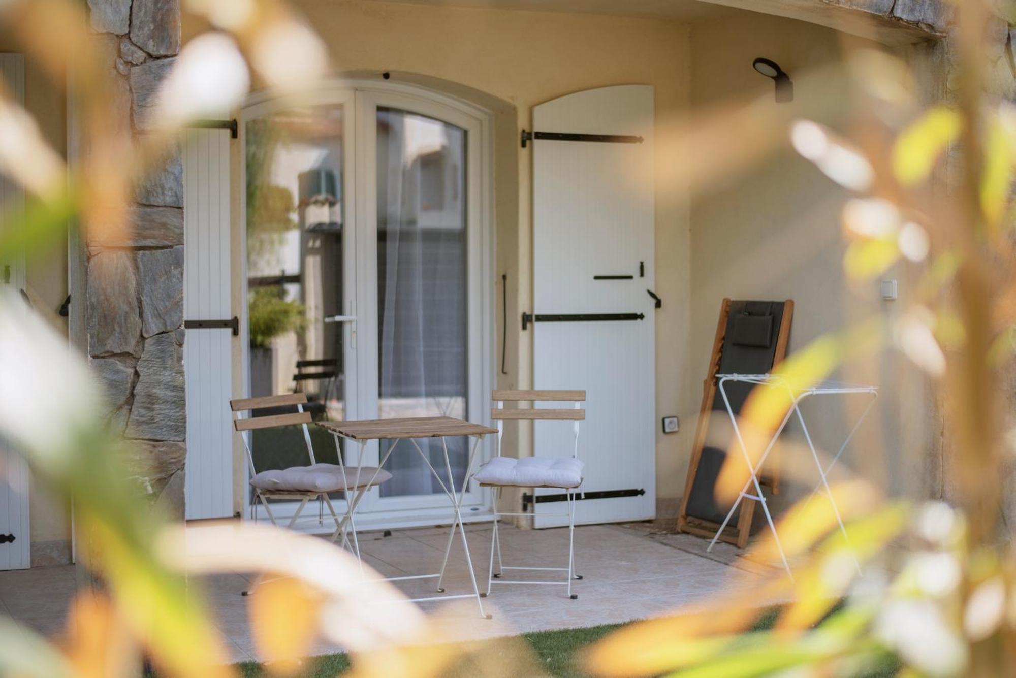 Le Solaret Bed & Breakfast Сет Екстериор снимка